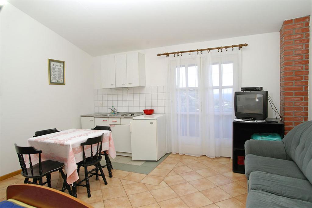 Winery Bacic Apartment Blato  ห้อง รูปภาพ